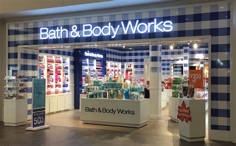bath and body works macomb mall